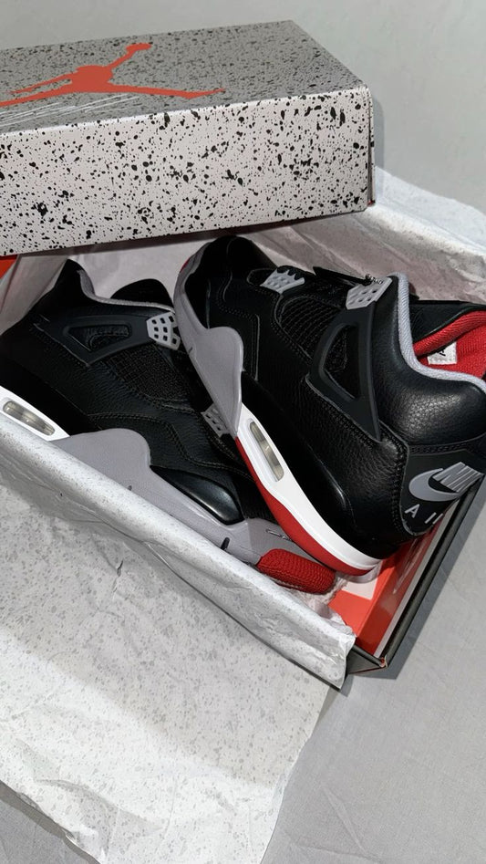 Jordan Retro 4 Bred