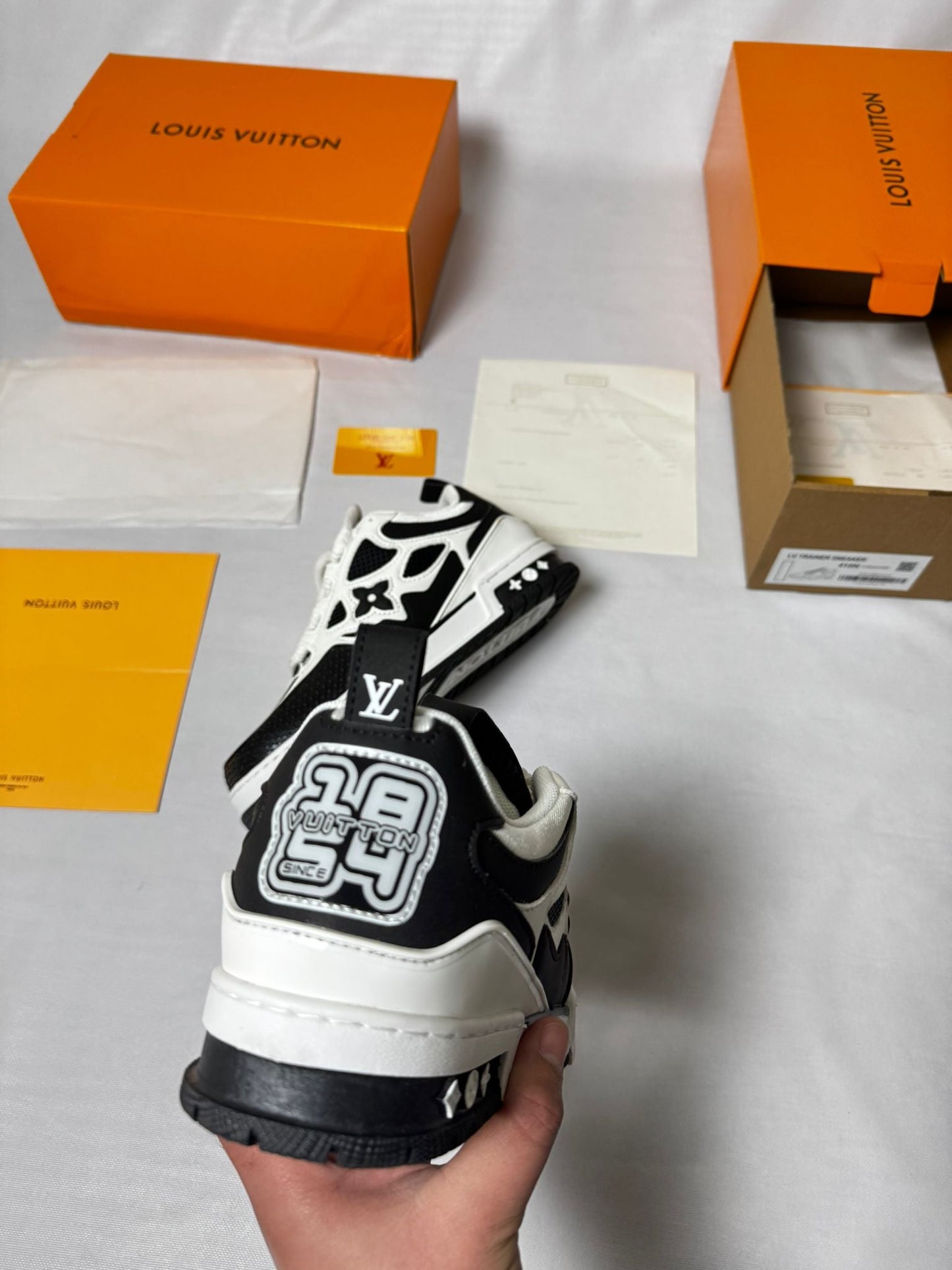 Louis Vuitton Skate White And Black