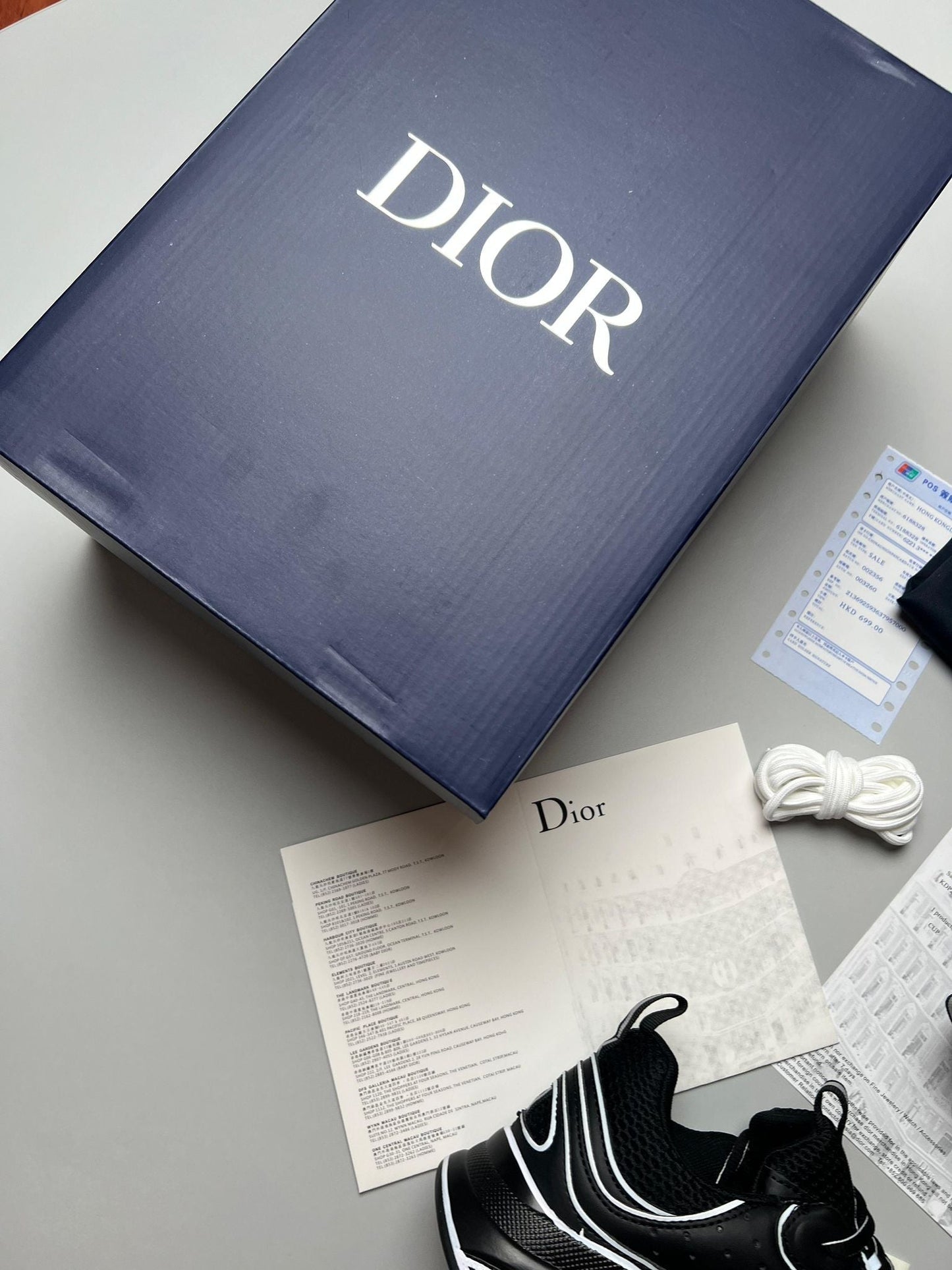 Dior B22 Black Draw