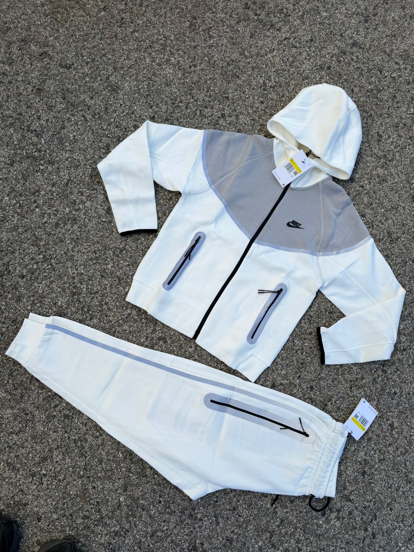 Nike Tech Fleece Electrico 2025/2026