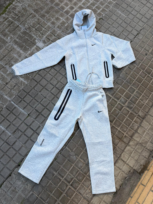 Chandal Nike tech NOCTA Grey