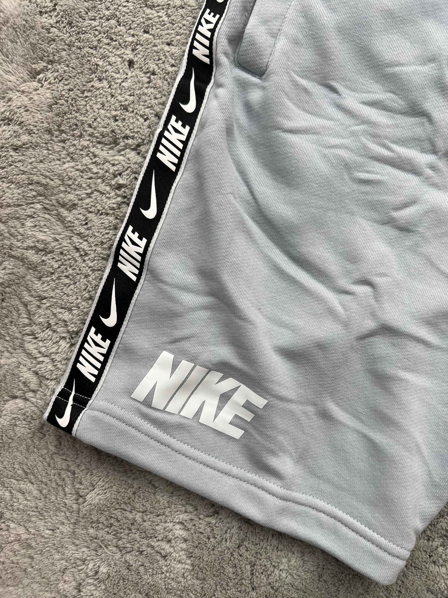 Conjunto Nike Grey